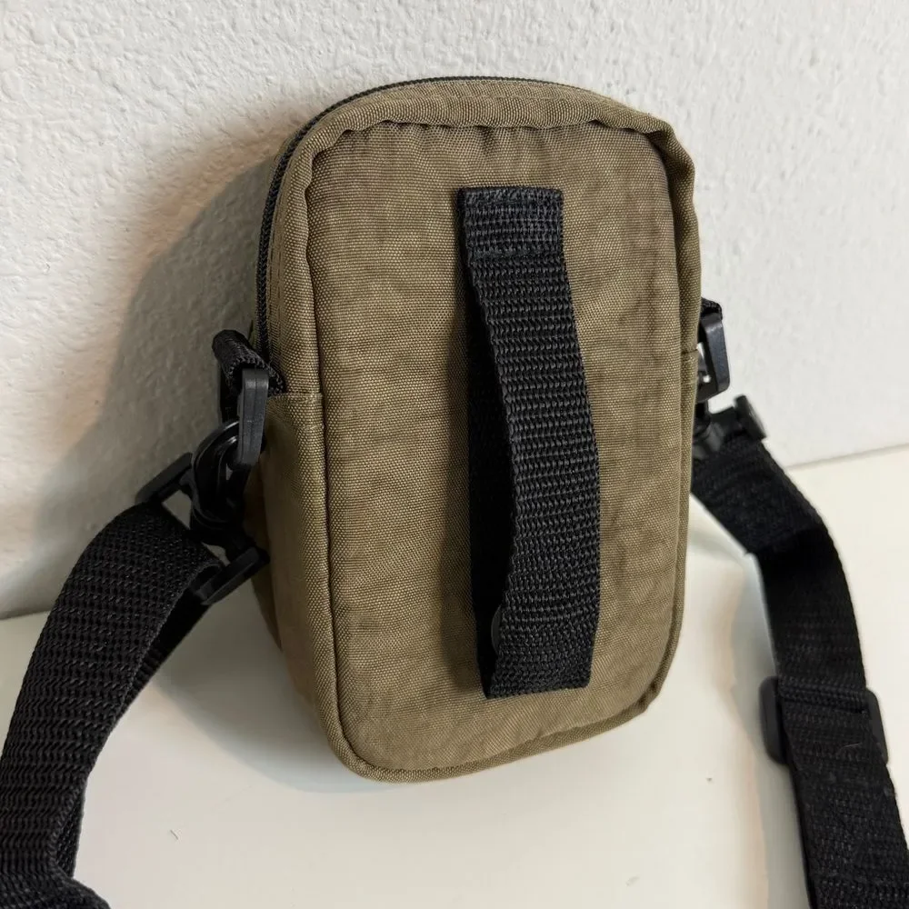 Vintage Samsonite Olive and Black Mini Camera Crossbody Bag